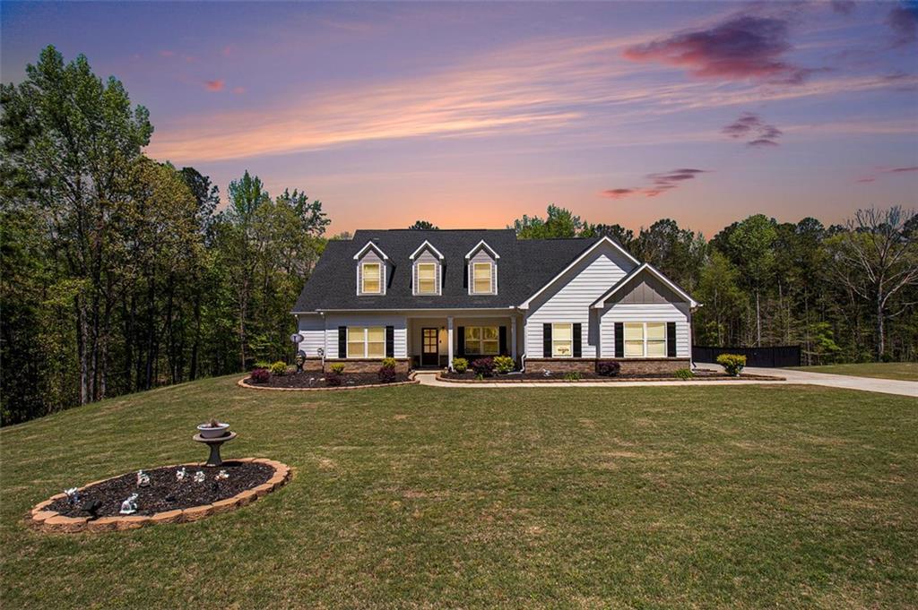 Covington, Georgia, 30014, United States, 5 Bedrooms Bedrooms, ,4 BathroomsBathrooms,Residential,For Sale,1885904