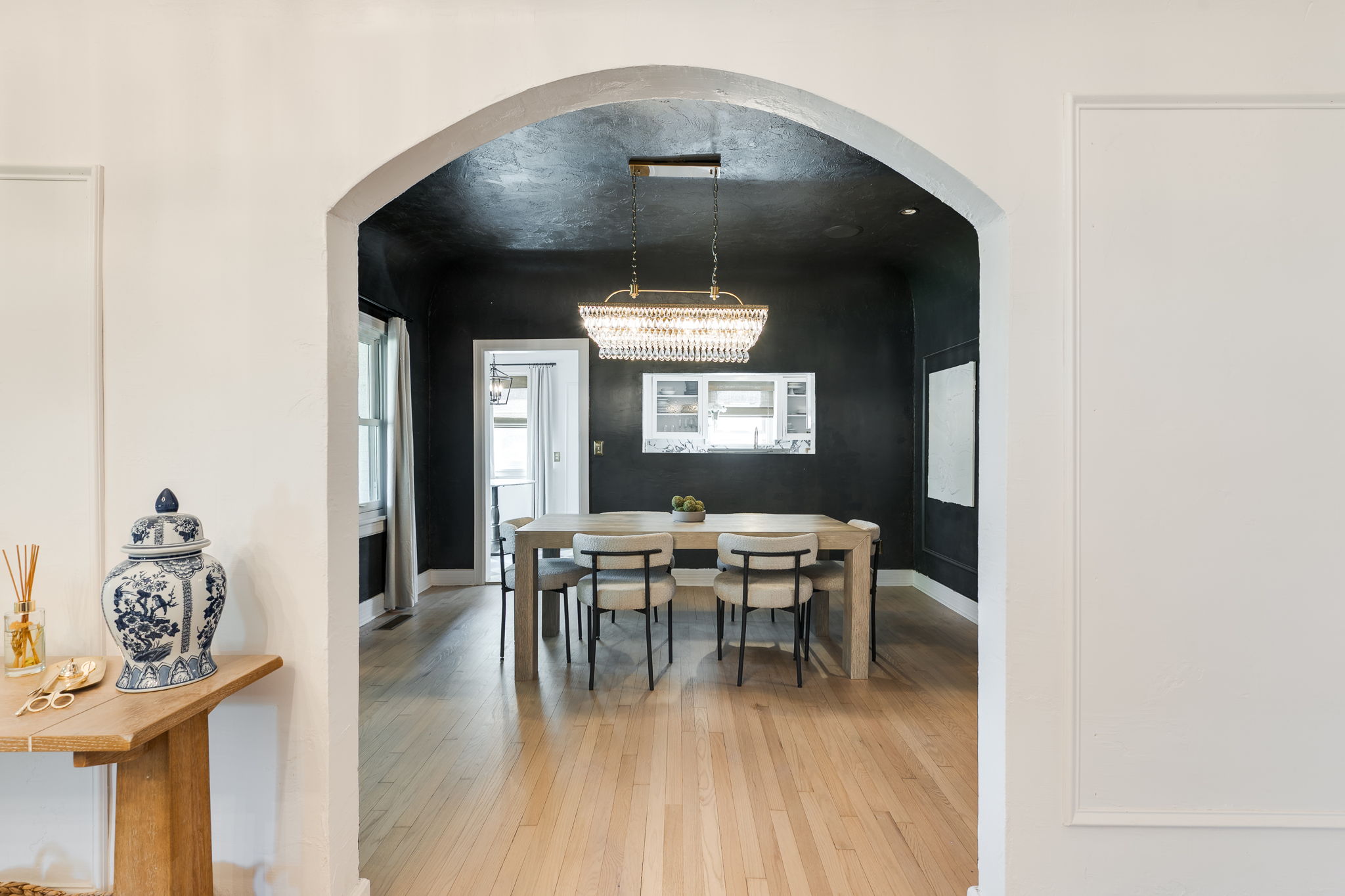  1108 West Wilshire Boulevard, Nichols Hills, OK 73116 - 物件實景