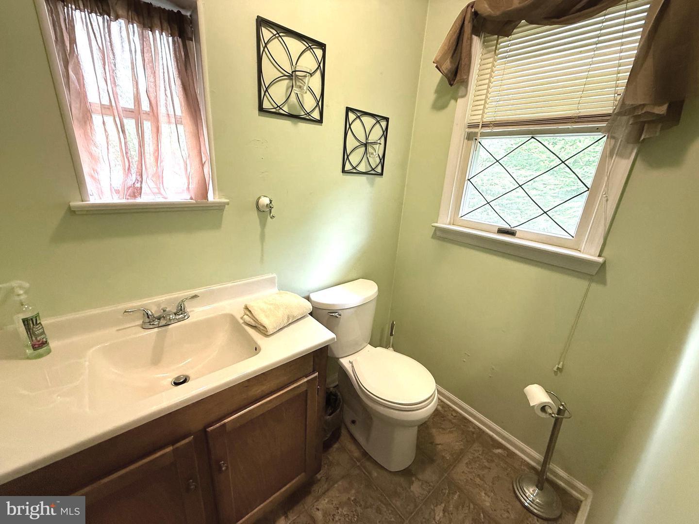 Glen Mills, Pennsylvania, 19342, United States, 3 Bedrooms Bedrooms, ,3 BathroomsBathrooms,Residential,For Sale,2048290