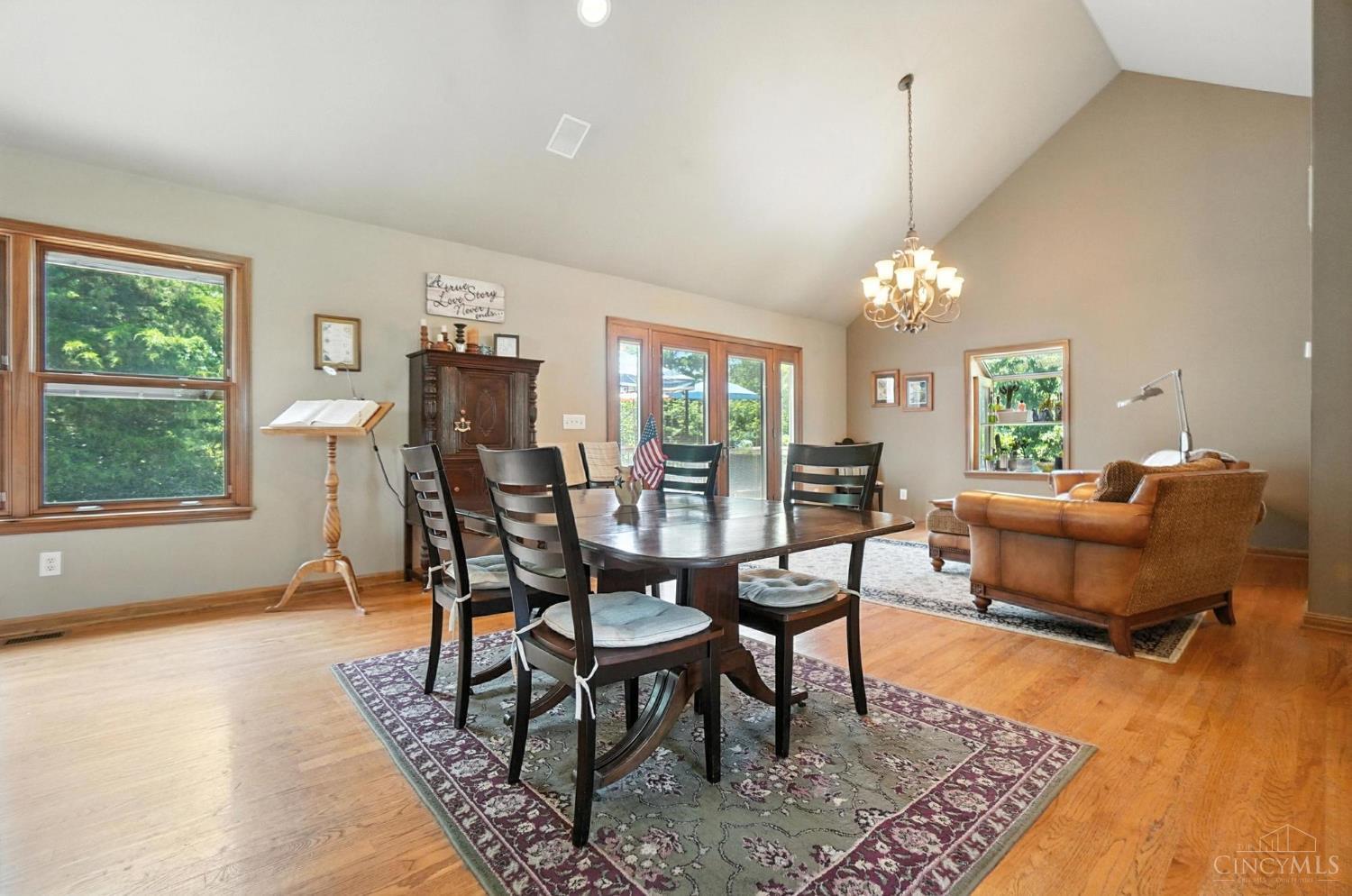 Turtle Creek Twp, Ohio, 45036, United States, 3 Bedrooms Bedrooms, ,4 BathroomsBathrooms,Residential,For Sale,1885358