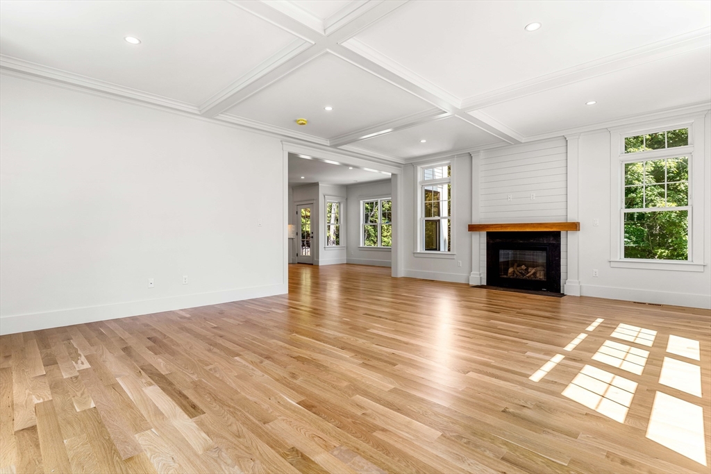 North Reading, Massachusetts, 01864, United States, 4 Bedrooms Bedrooms, ,3 BathroomsBathrooms,Residential,For Sale,1927425
