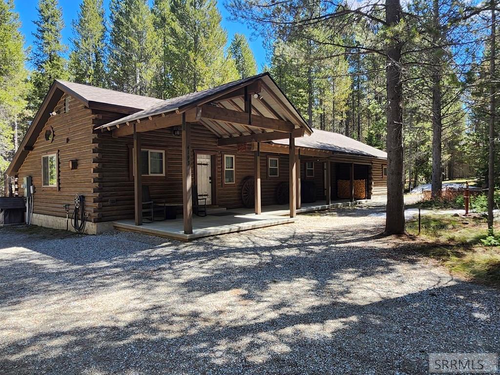 ISLAND PARK, Idaho, 83429, United States, 2 Bedrooms Bedrooms, ,2 BathroomsBathrooms,Residential,For Sale,2024446