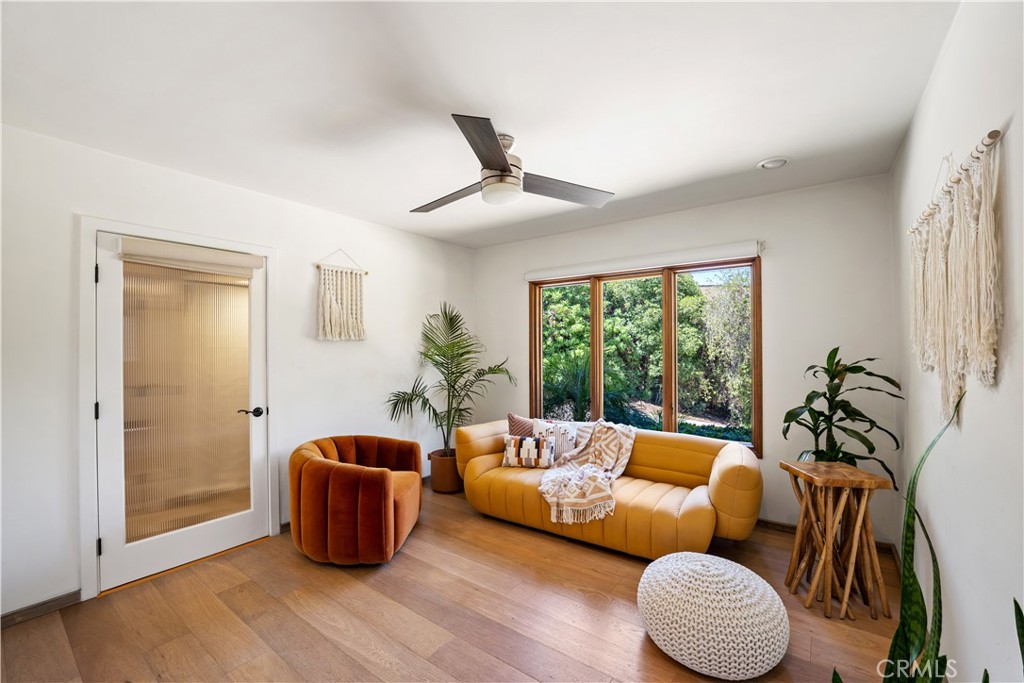 Calabasas, California, 91302, United States, 4 Bedrooms Bedrooms, ,3 BathroomsBathrooms,Residential,For Sale,1890282