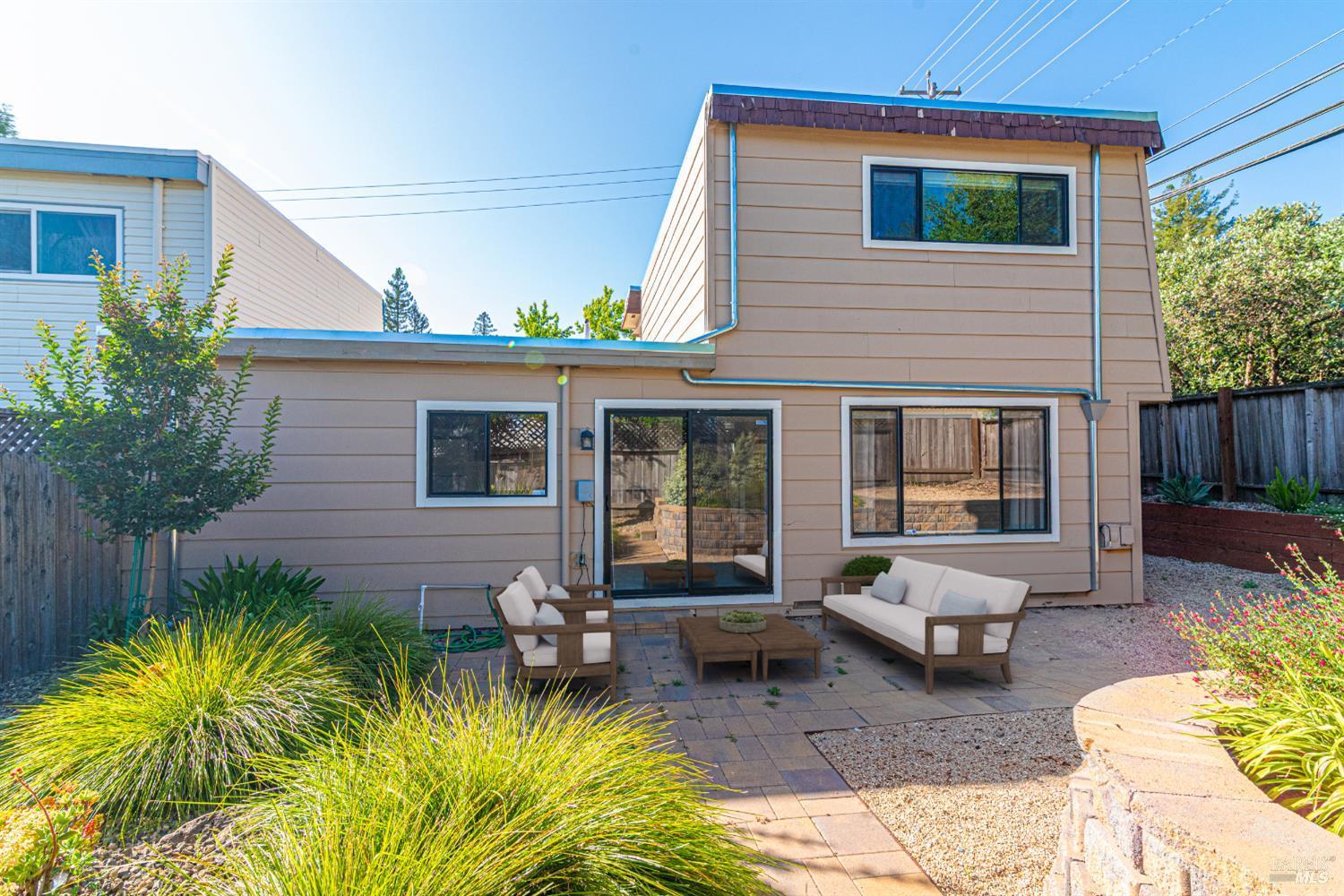 Santa Rosa, California, 95409, United States, 3 Bedrooms Bedrooms, ,2 BathroomsBathrooms,Residential,For Sale,1992423