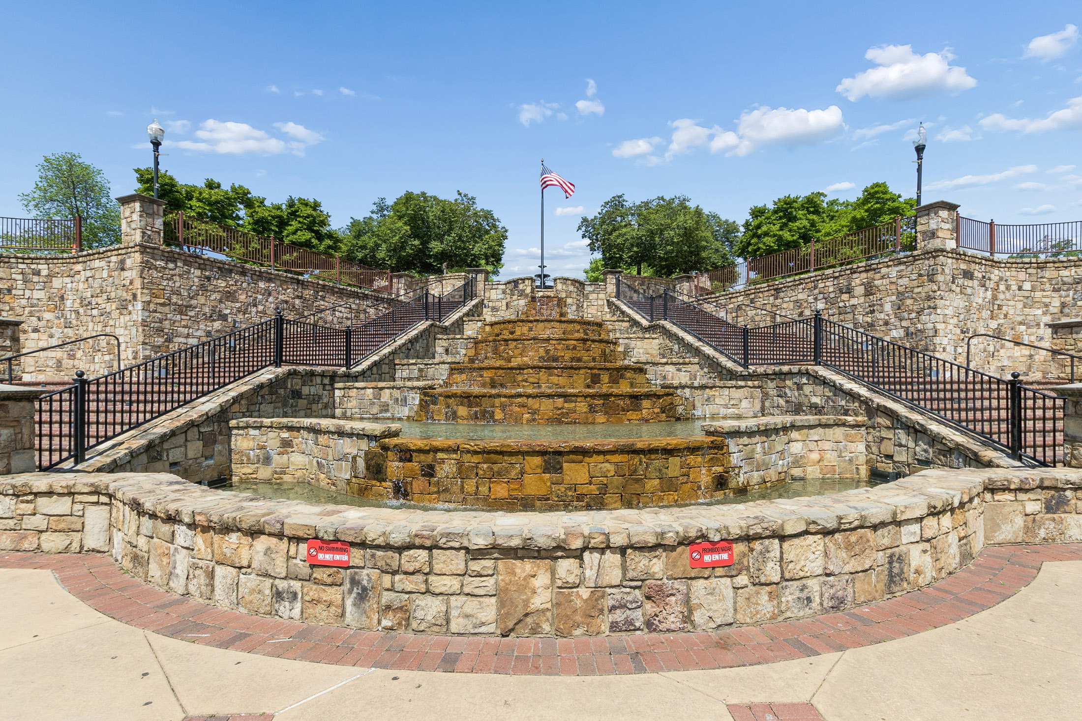  Charming Cape Cod Cottage Style Townhome - 物件實景