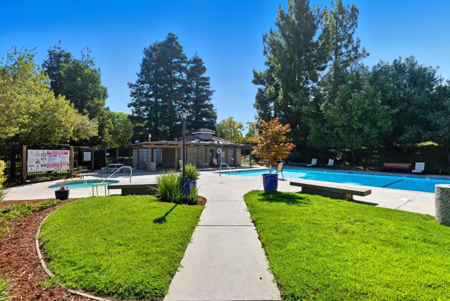 San Jose, California, 95121, United States, 2 Bedrooms Bedrooms, ,2 BathroomsBathrooms,Residential,For Sale,1950993