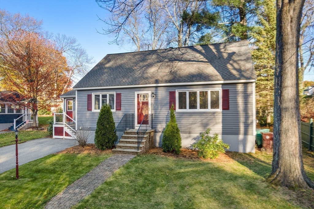 Lowell, Massachusetts, 01851, United States, 4 Bedrooms Bedrooms, ,2 BathroomsBathrooms,Residential,For Sale,1987726