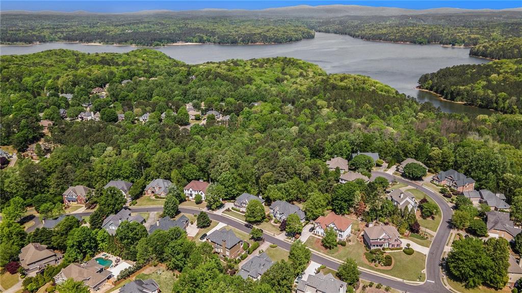 Canton, Georgia, 30114, United States, 6 Bedrooms Bedrooms, ,4 BathroomsBathrooms,Residential,For Sale,1880386
