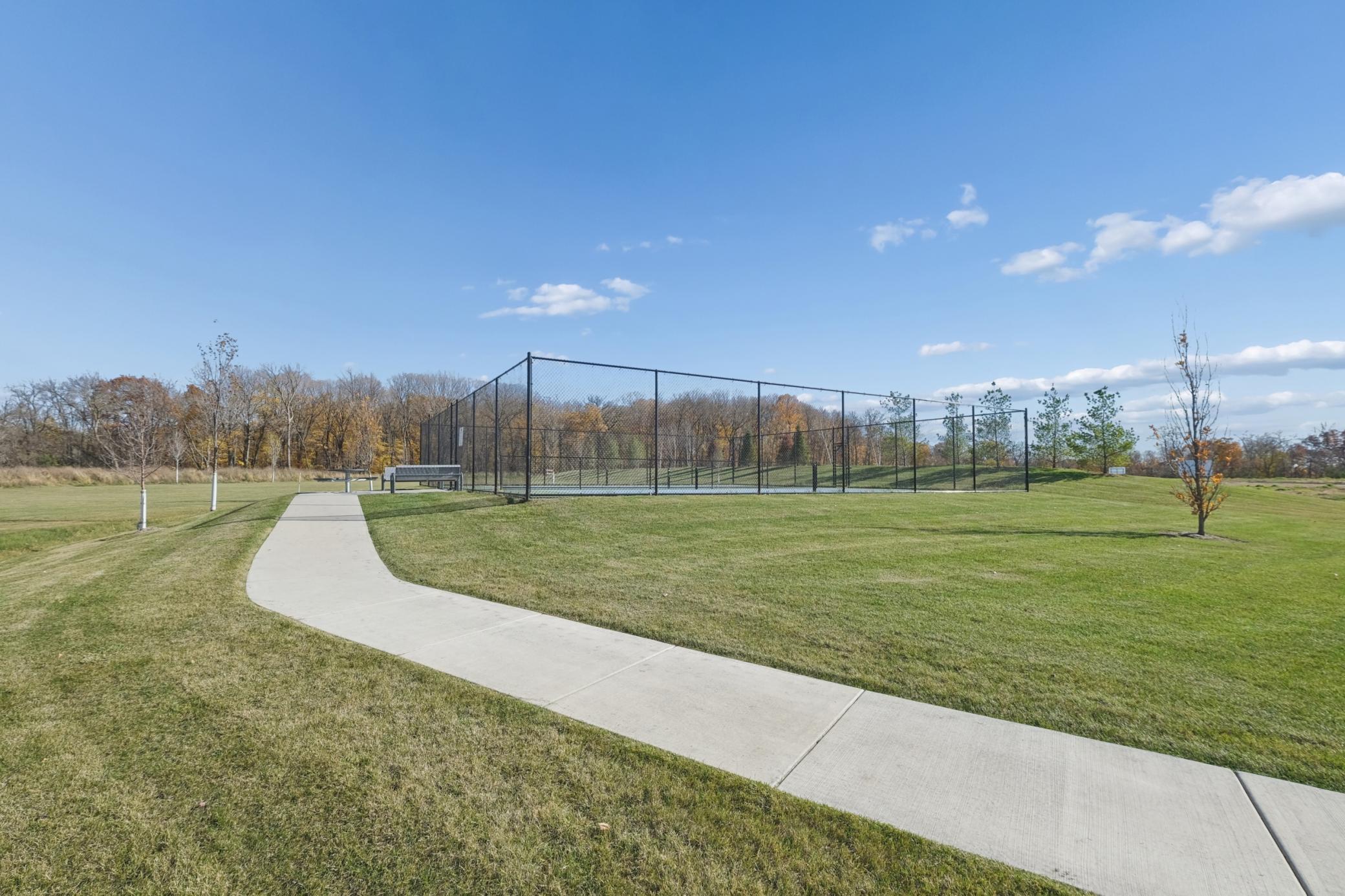 Excelsior, Minnesota, 55331, United States, 2 Bedrooms Bedrooms, ,1 BathroomBathrooms,Residential,For Sale,1988281