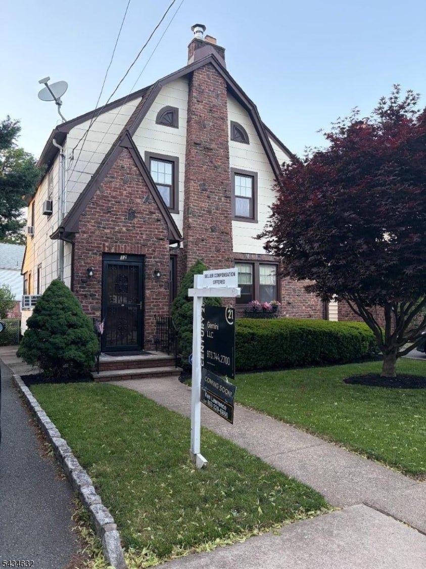 Bloomfield Twp., New Jersey, 07003, United States, 3 Bedrooms Bedrooms, ,1 BathroomBathrooms,Residential,For Sale,2048064