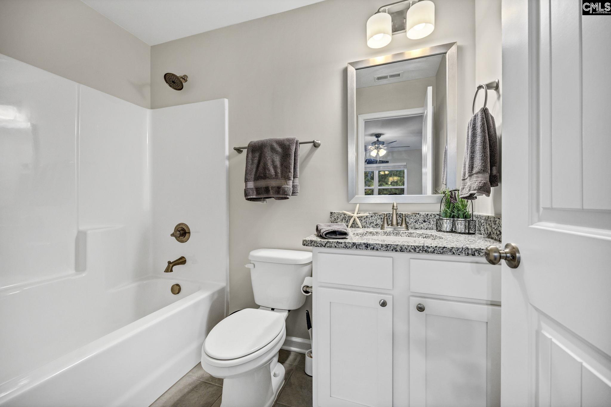 Chapin, South Carolina, 29036, United States, 4 Bedrooms Bedrooms, ,3 BathroomsBathrooms,Residential,For Sale,1986709