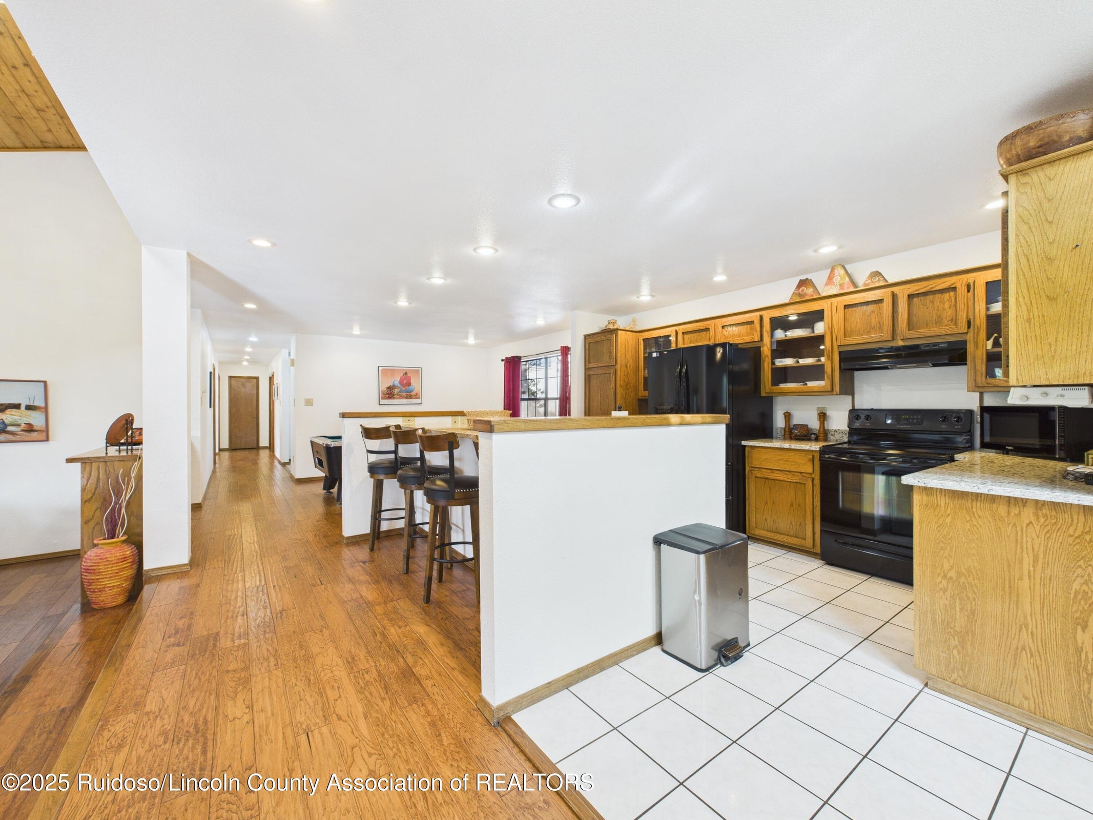 Ruidoso, New Mexico, 88345, United States, 5 Bedrooms Bedrooms, ,4 BathroomsBathrooms,Residential,For Sale,2006103