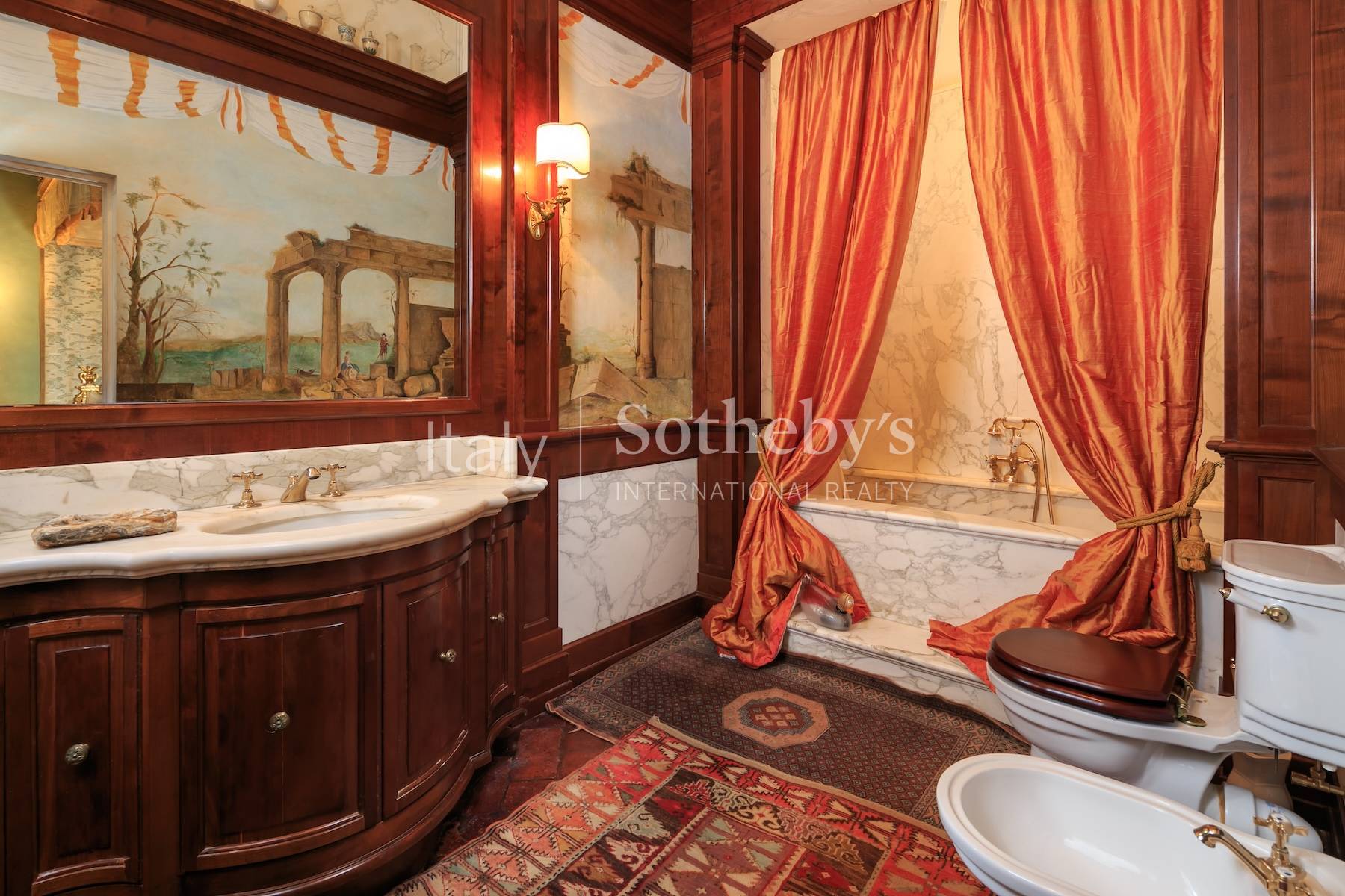  Wonderful frescoed apartment nestled in the green - 物件實景