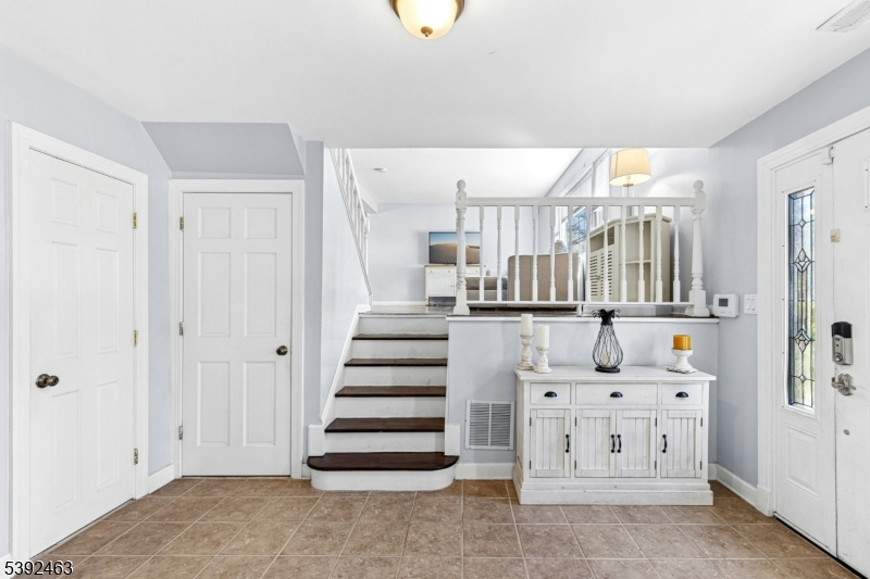 Plainfield City, New Jersey, 07062, United States, 3 Bedrooms Bedrooms, ,2 BathroomsBathrooms,Residential,For Sale,1968857