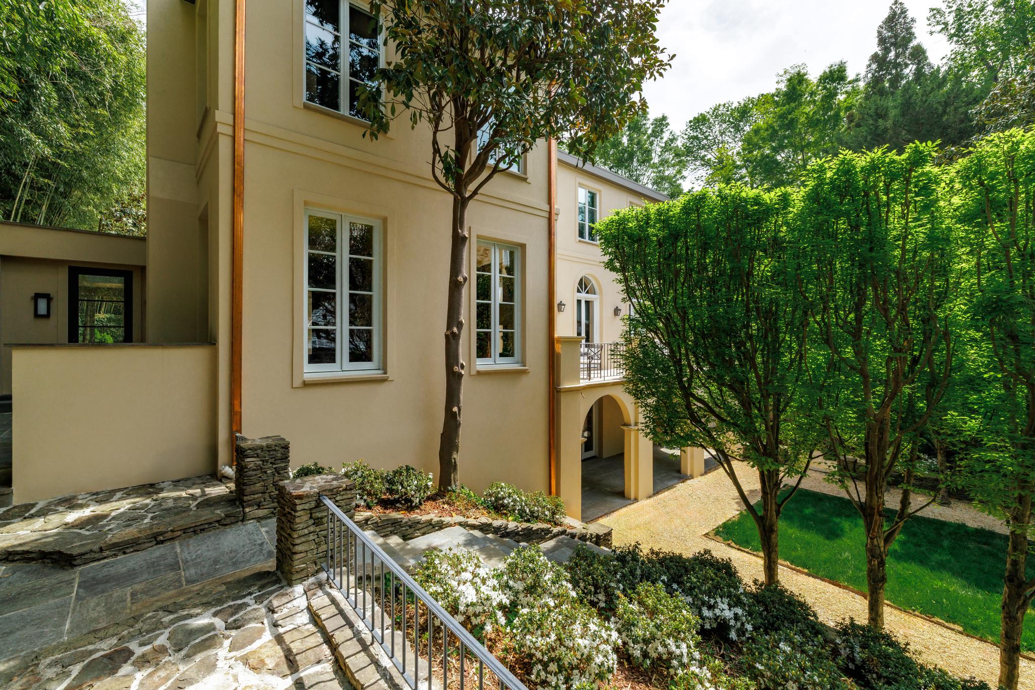  2740 Chain Bridge Road NW, Washington, DC, 20016 - 物件實景