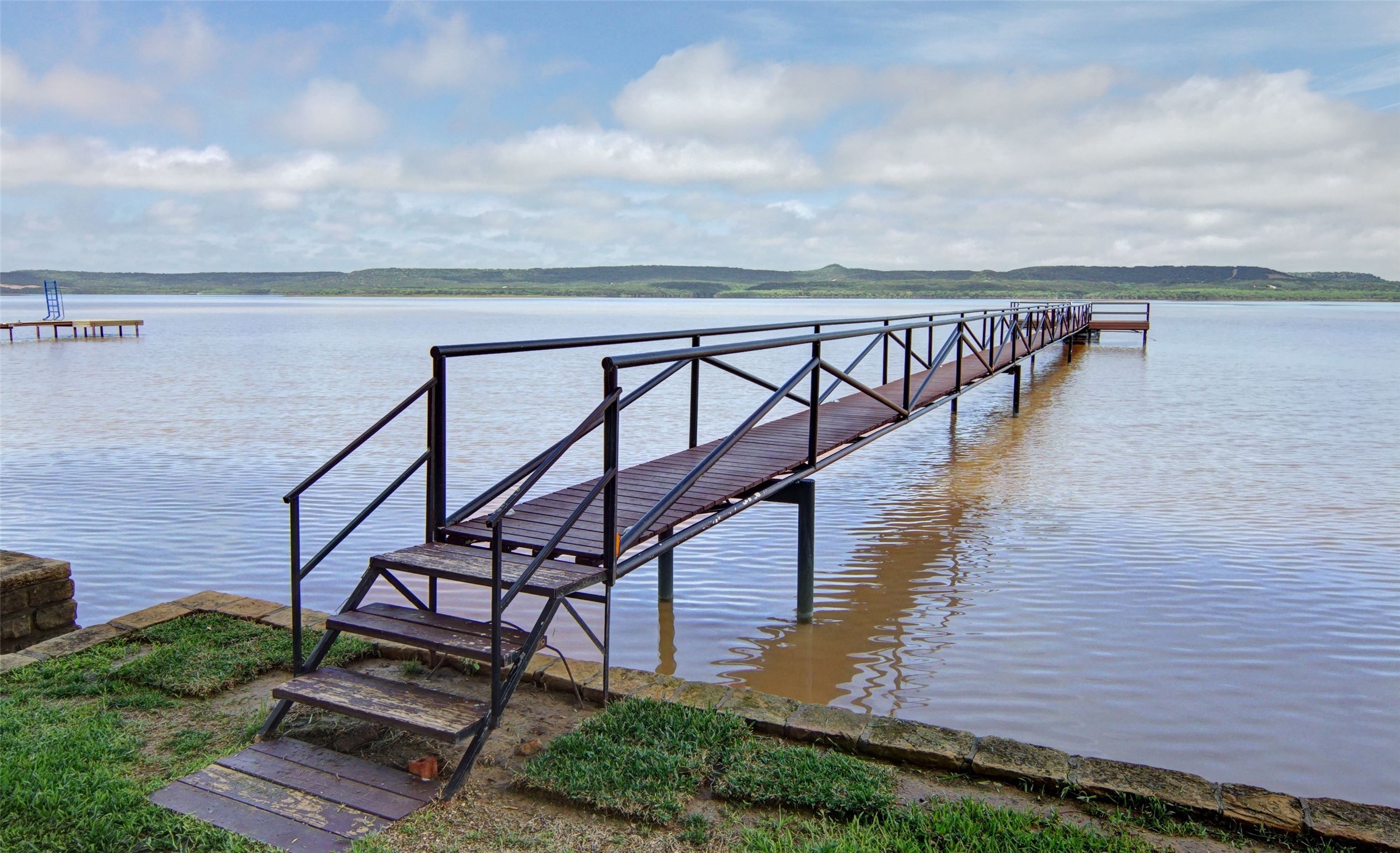 Possum Kingdom Lake, Texas, 76449, United States, 3 Bedrooms Bedrooms, ,2 BathroomsBathrooms,Residential,For Sale,1794125