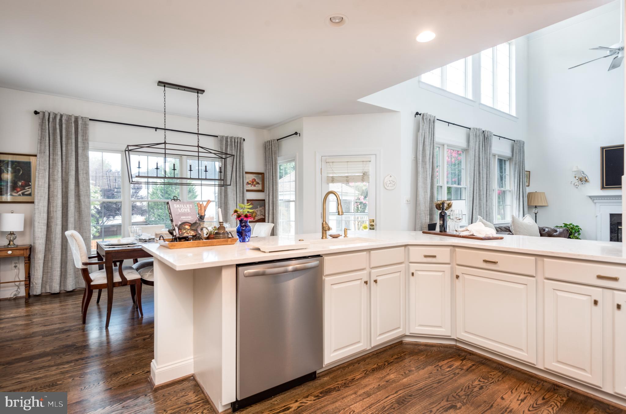 Haymarket, Virginia, 20169, United States, 4 Bedrooms Bedrooms, ,3 BathroomsBathrooms,Residential,For Sale,1902999