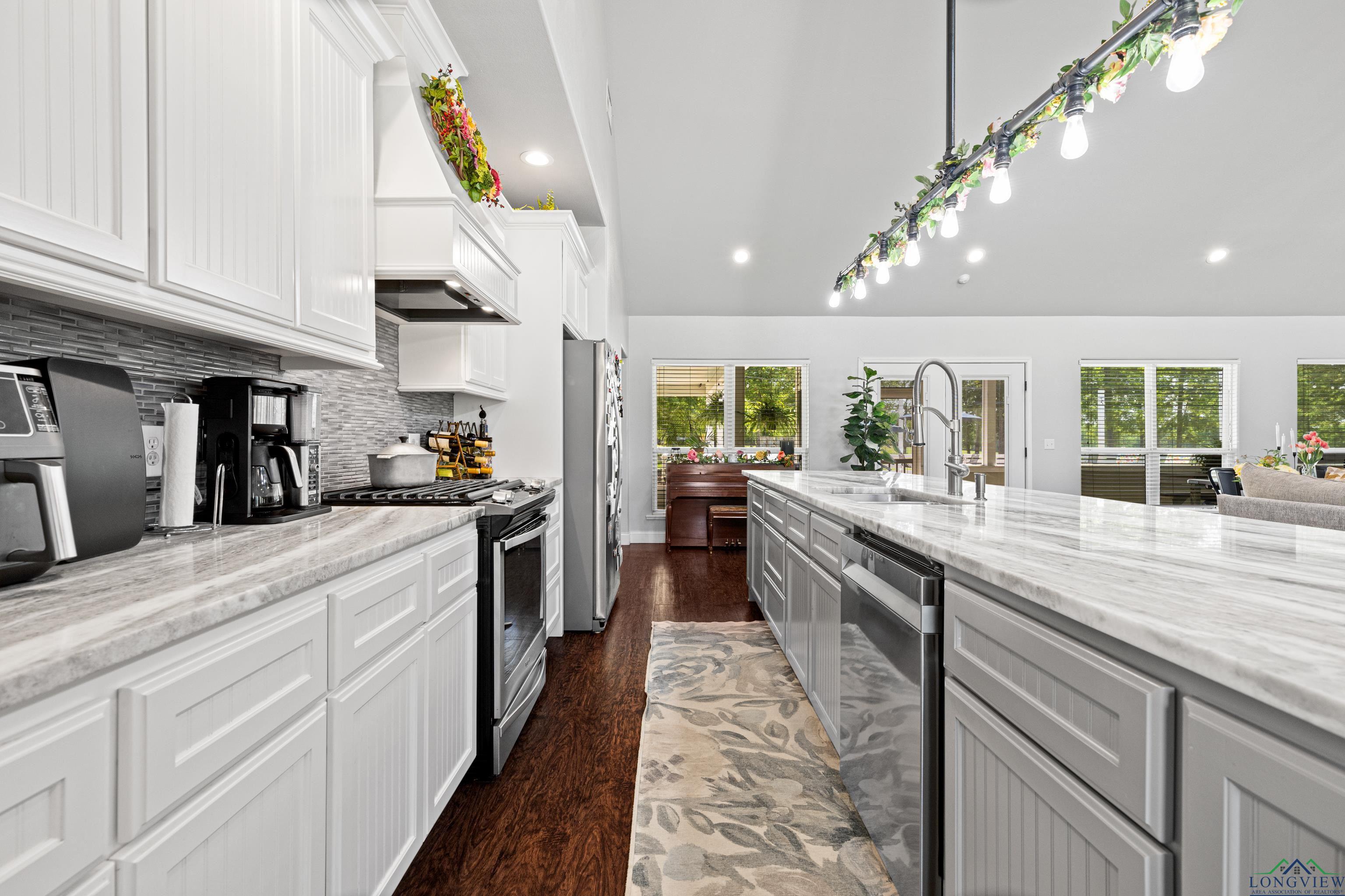 Winona, Texas, 75792, United States, 3 Bedrooms Bedrooms, ,2 BathroomsBathrooms,Residential,For Sale,1866525