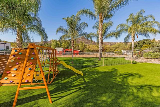 Ramona, California, 92065, United States, 4 Bedrooms Bedrooms, ,4 BathroomsBathrooms,Residential,For Sale,1985737