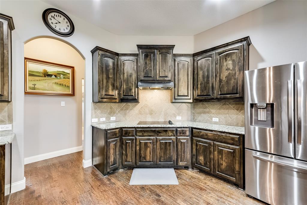 Mclendon Chisholm, Texas, 75032, United States, 5 Bedrooms Bedrooms, ,4 BathroomsBathrooms,Residential,For Sale,1900639