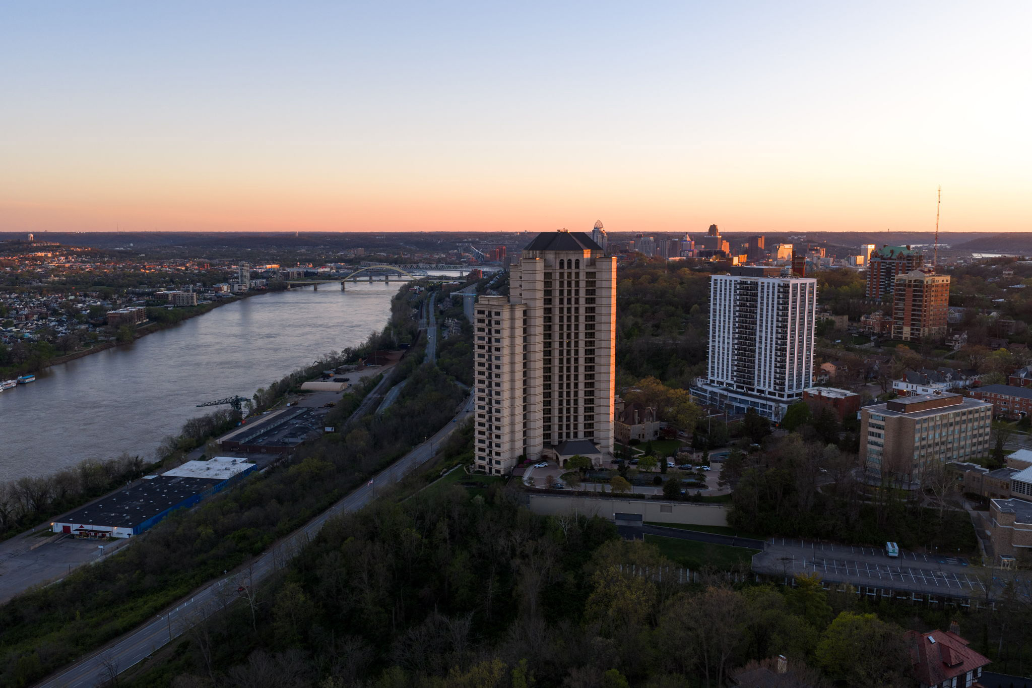  1201 Edgecliff Place. Unit 1230, Cincinnati, OH 45206 - 物件實景