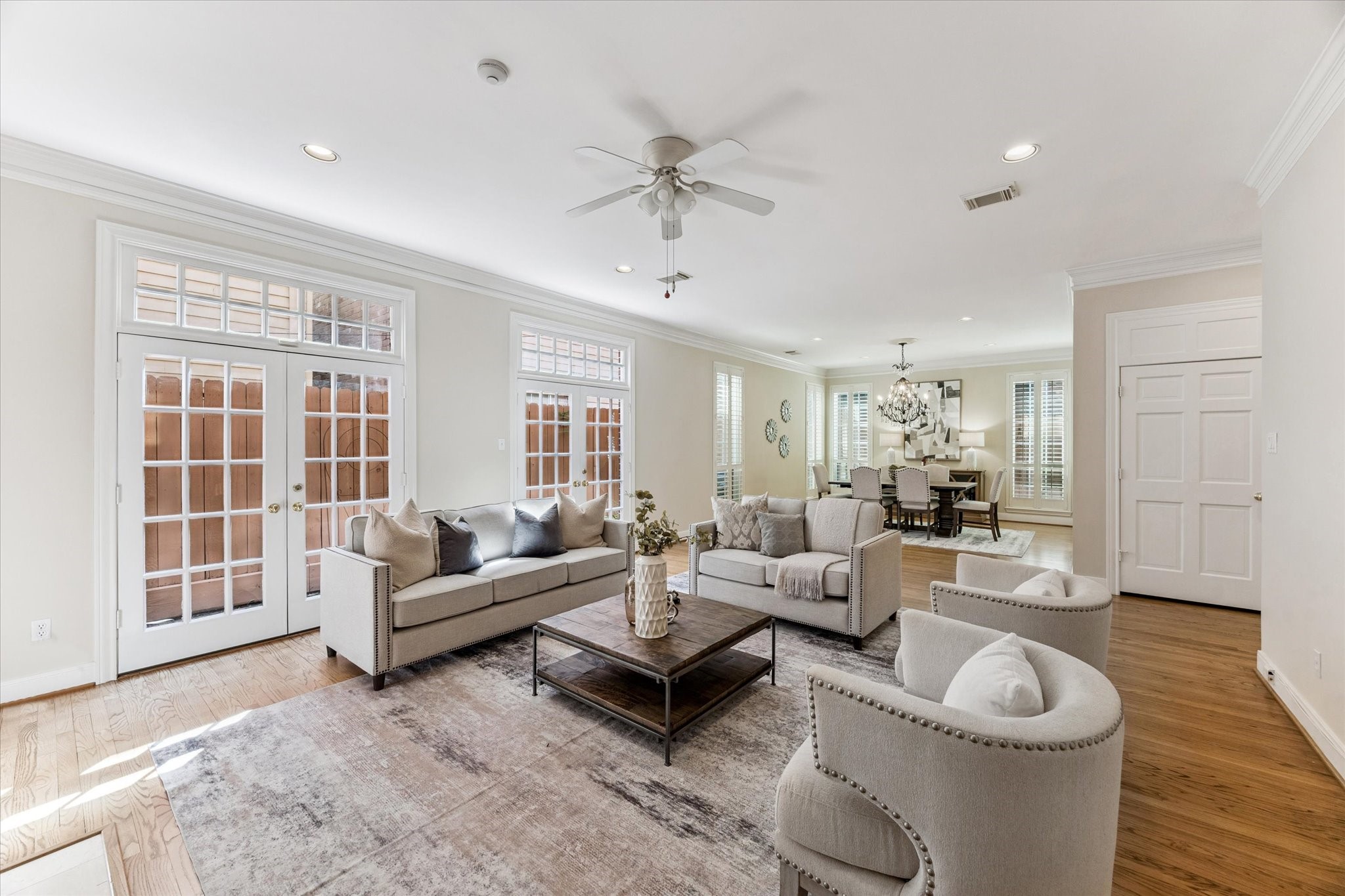  2403 Potomac Drive - 物件實景