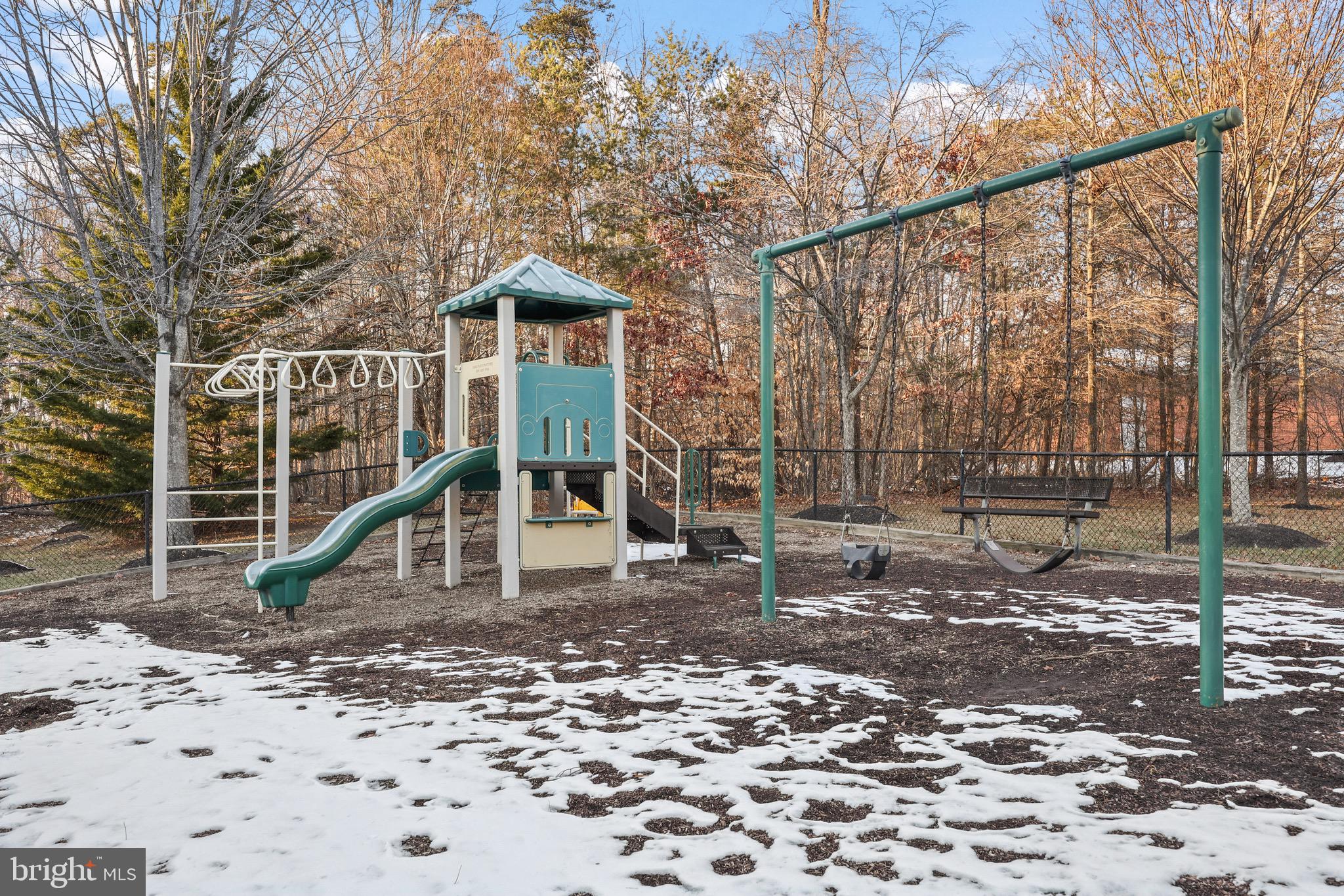 Woodbridge, Virginia, 22192, United States, 4 Bedrooms Bedrooms, ,4 BathroomsBathrooms,Residential,For Sale,2006181