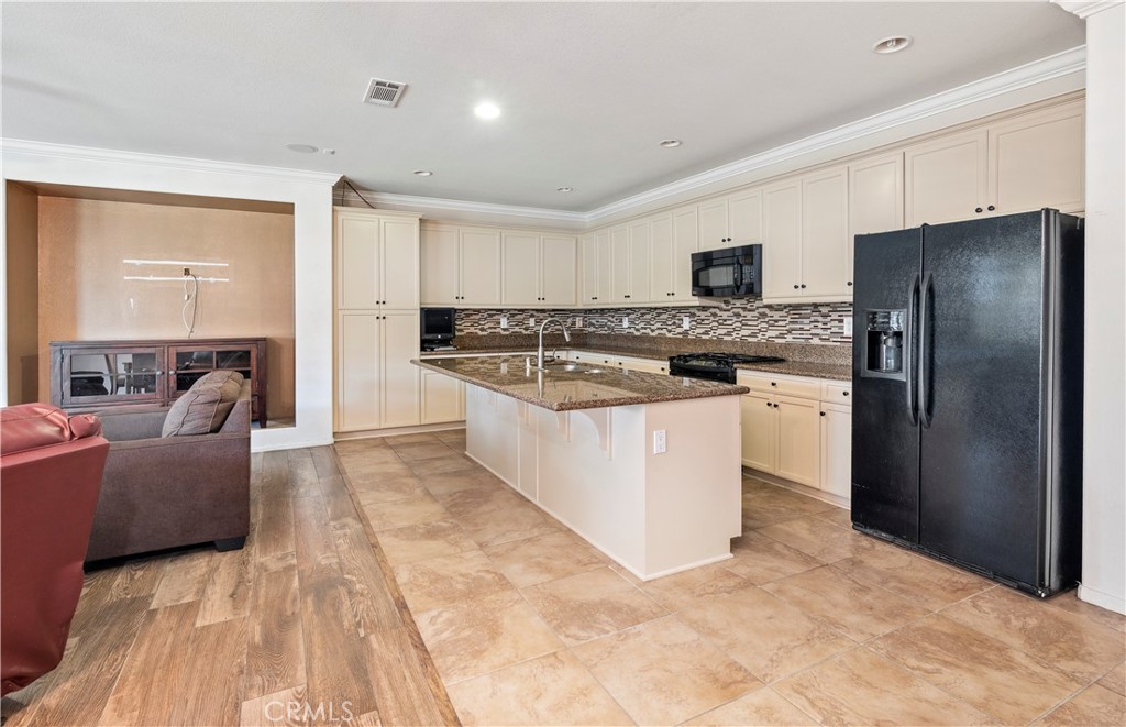 Menifee, California, 92585, United States, 3 Bedrooms Bedrooms, ,2 BathroomsBathrooms,Residential,For Sale,1936969