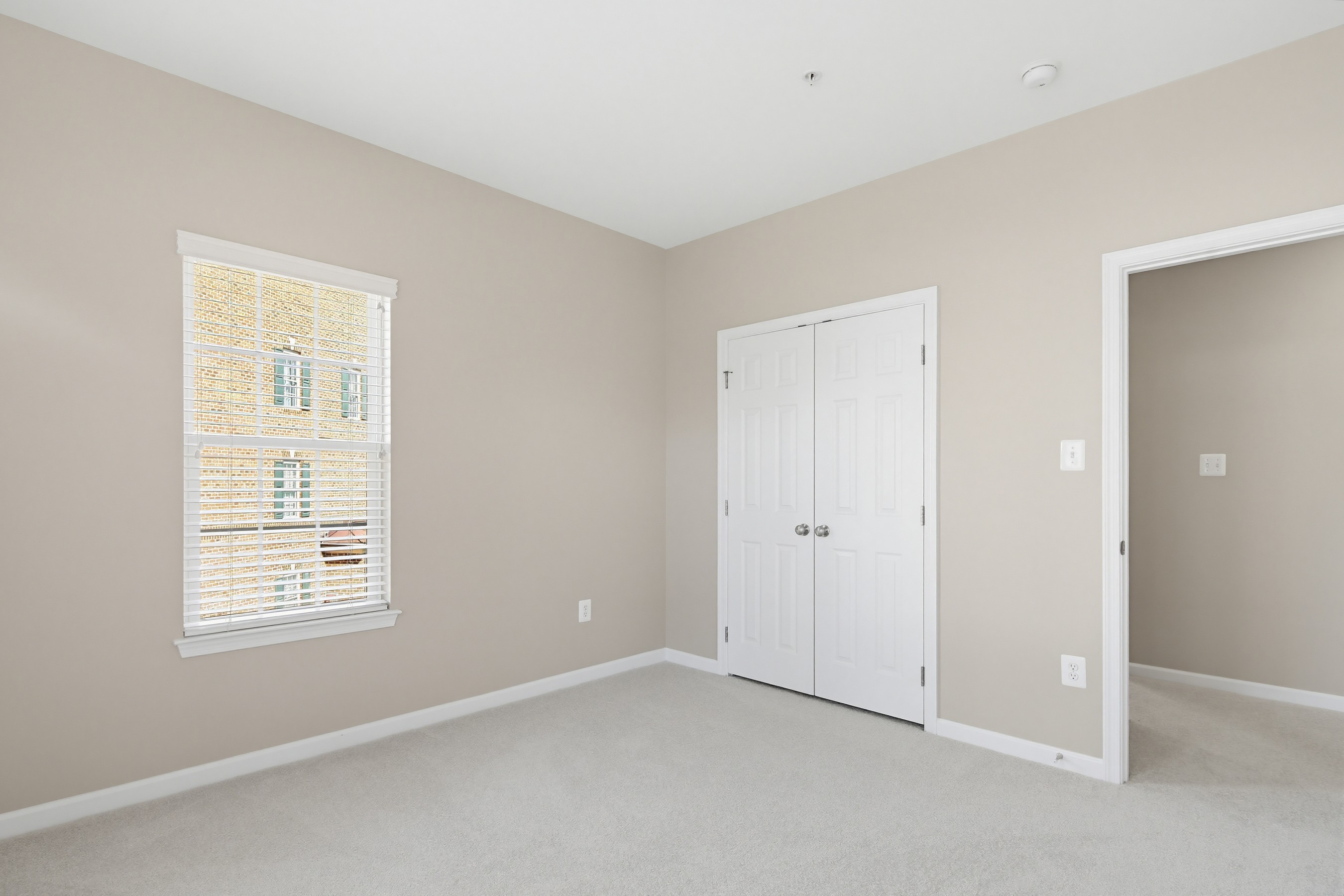  VILLAGES OF URBANA - 物件實景