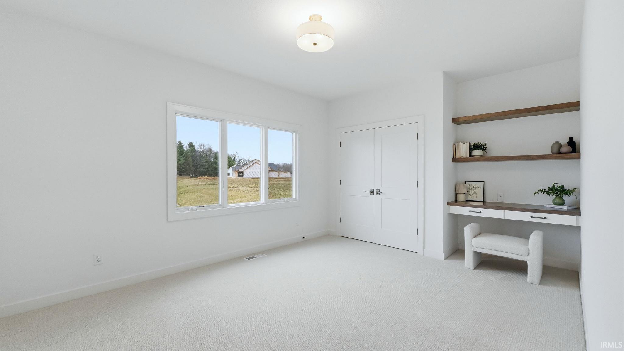 Huntertown, Indiana, 46748, United States, 3 Bedrooms Bedrooms, ,3 BathroomsBathrooms,Residential,For Sale,2009078