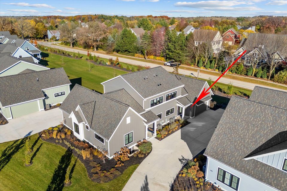 Kohler, Wisconsin, 53044, United States, 3 Bedrooms Bedrooms, ,3 BathroomsBathrooms,Residential,For Sale,1987425