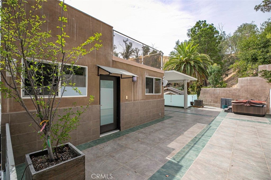 Woodland Hills, California, 91364, United States, 3 Bedrooms Bedrooms, ,3 BathroomsBathrooms,Residential,For Sale,1942330