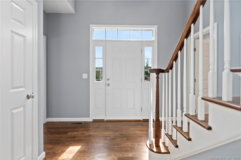 Bristol, Connecticut, 06010, United States, 3 Bedrooms Bedrooms, ,3 BathroomsBathrooms,Residential,For Sale,1859508