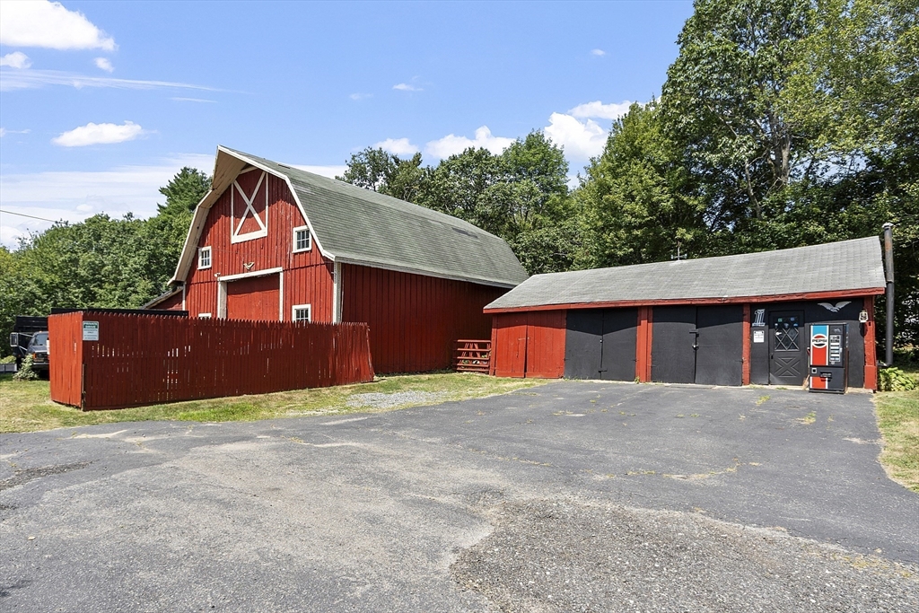Templeton, Massachusetts, 01468, United States, 3 Bedrooms Bedrooms, ,2 BathroomsBathrooms,Residential,For Sale,1917610
