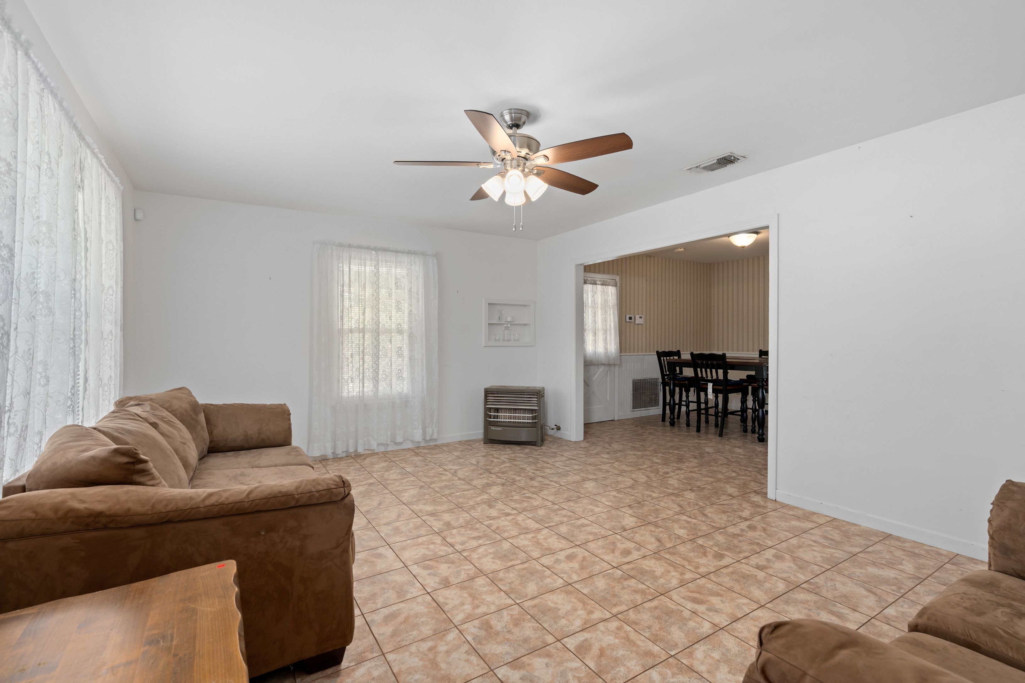  Charming Lytle Home with Guest House - 物件實景