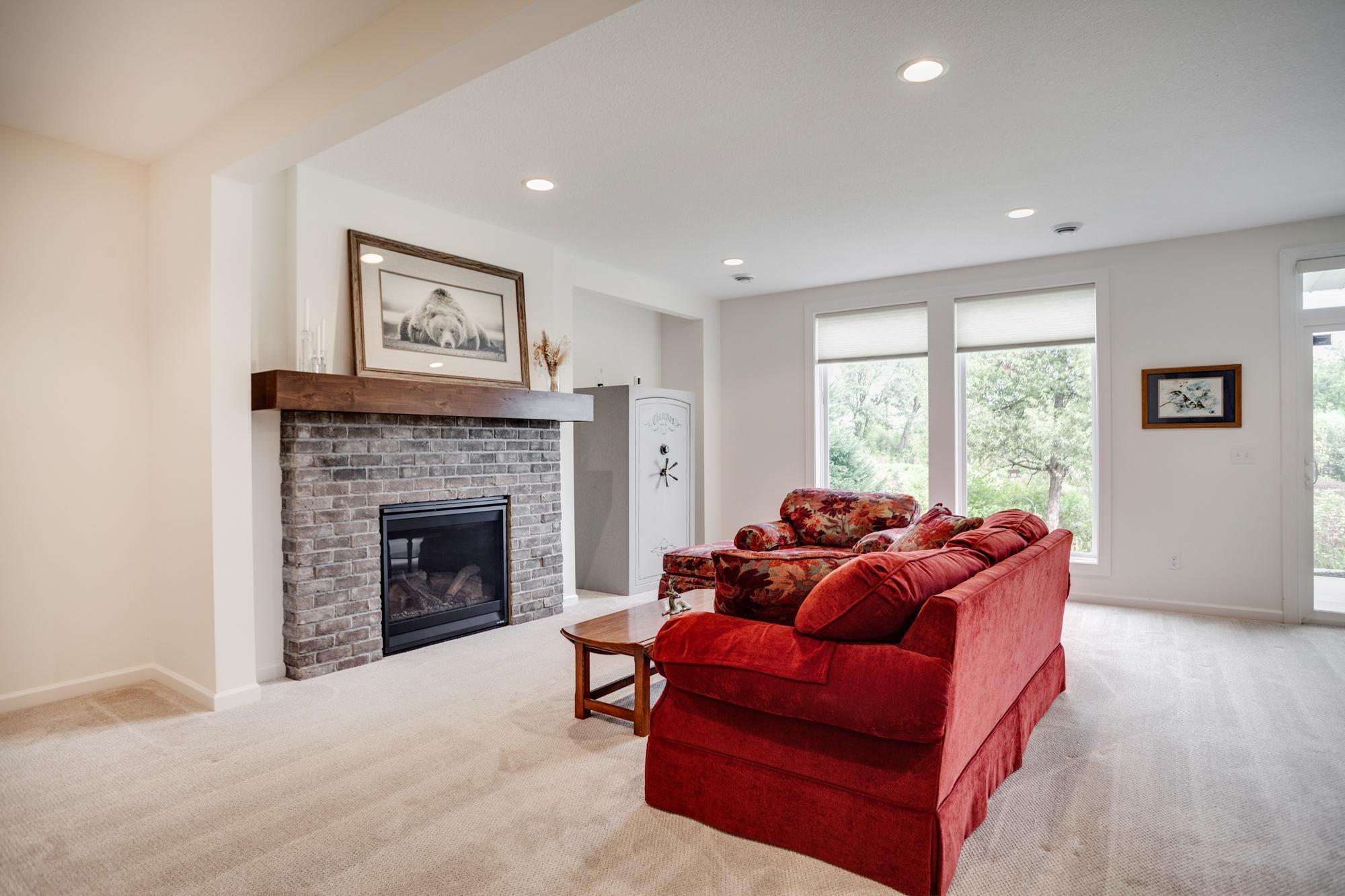 White Bear Twp, Minnesota, 55127, United States, 3 Bedrooms Bedrooms, ,2 BathroomsBathrooms,Residential,For Sale,1966984