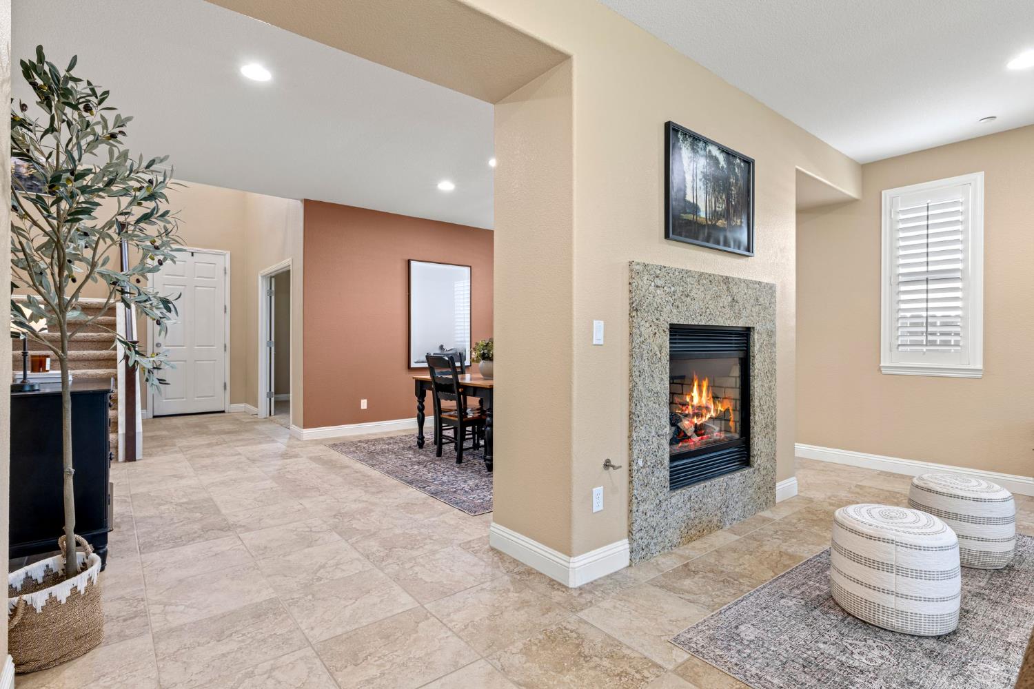 El Dorado Hills, California, 95762, United States, 4 Bedrooms Bedrooms, ,3 BathroomsBathrooms,Residential,For Sale,1925996