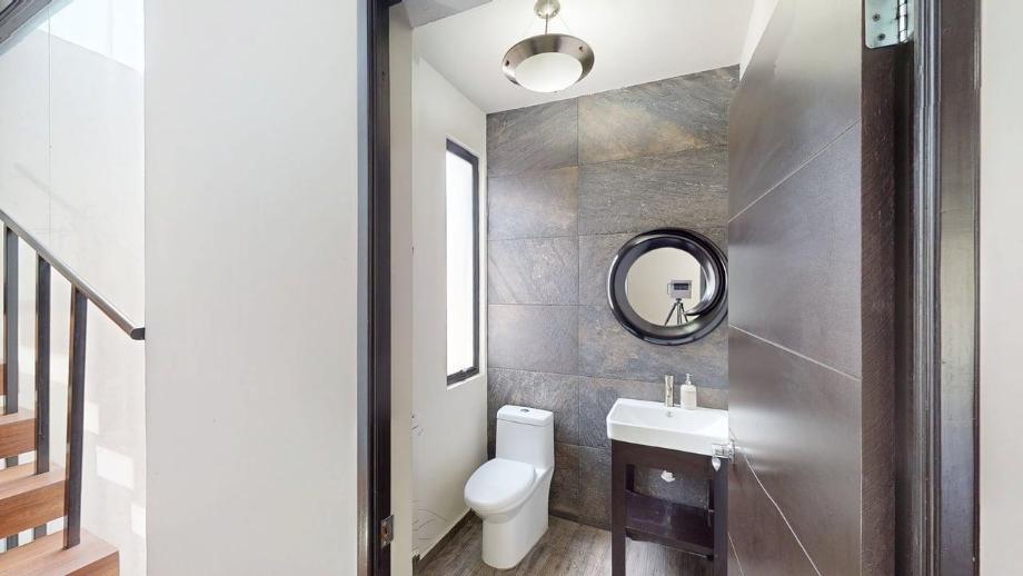 Atizapán de Zaragoza, Estado de méxico, 52994, Mexico, 3 Bedrooms Bedrooms, ,4 BathroomsBathrooms,Residential,For Sale,1917562