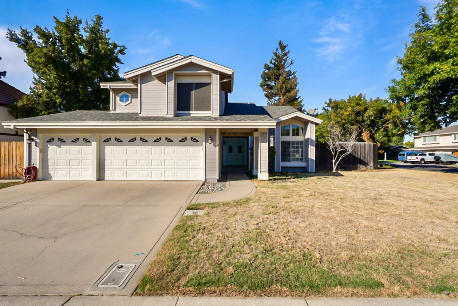 Modesto, California, 95355, United States, 4 Bedrooms Bedrooms, ,3 BathroomsBathrooms,Residential,For Sale,1981572