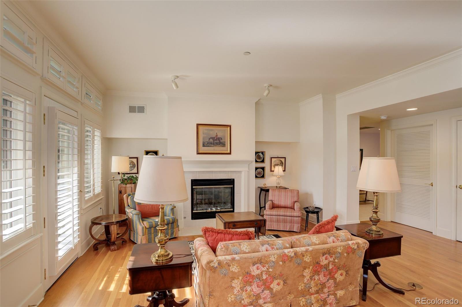 Denver, Colorado, 80220, United States, 2 Bedrooms Bedrooms, ,2 BathroomsBathrooms,Residential,For Sale,1819856