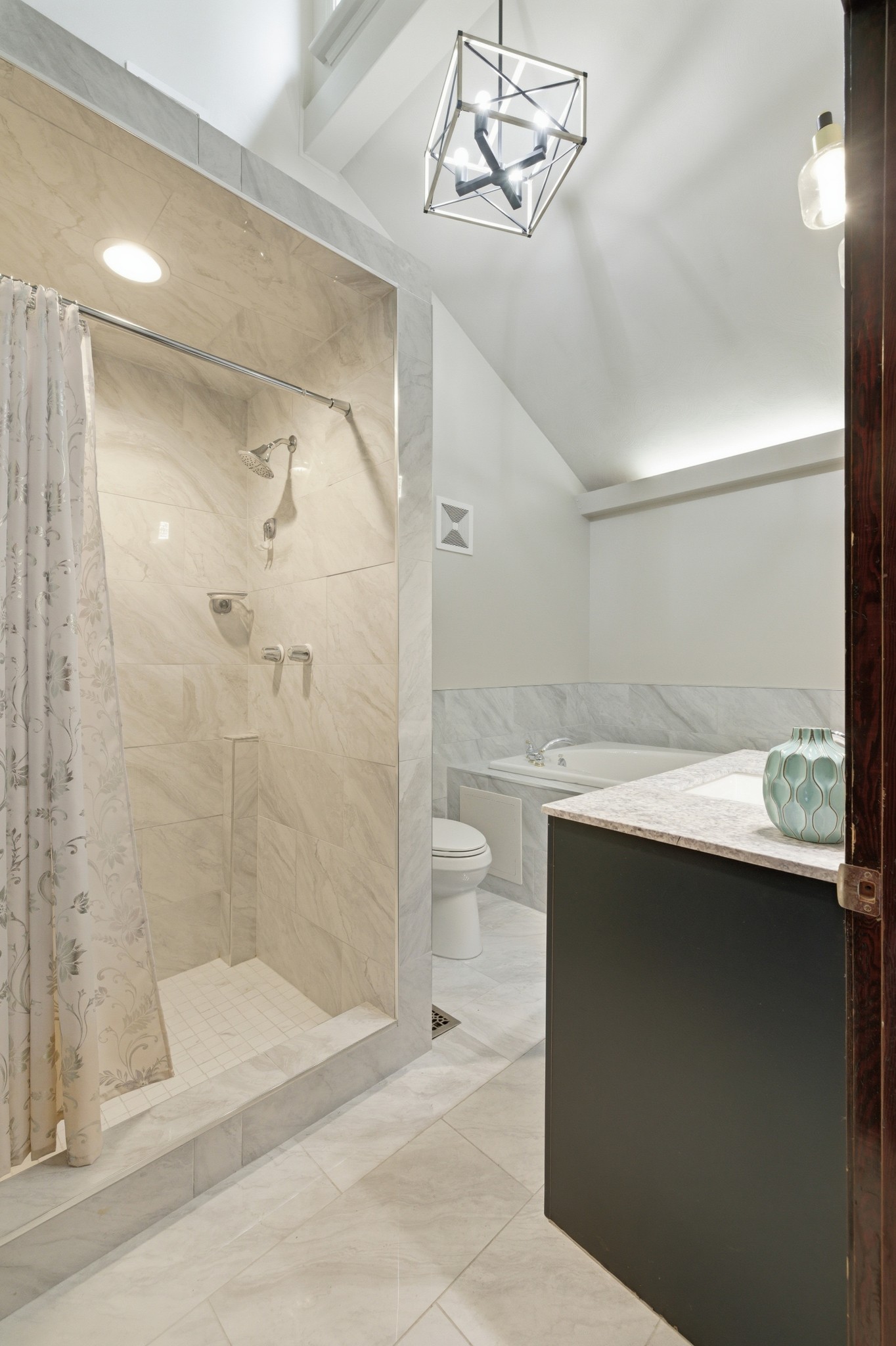  256 Summit Ridge Drive, Nashville, TN, 37215 - 物件實景