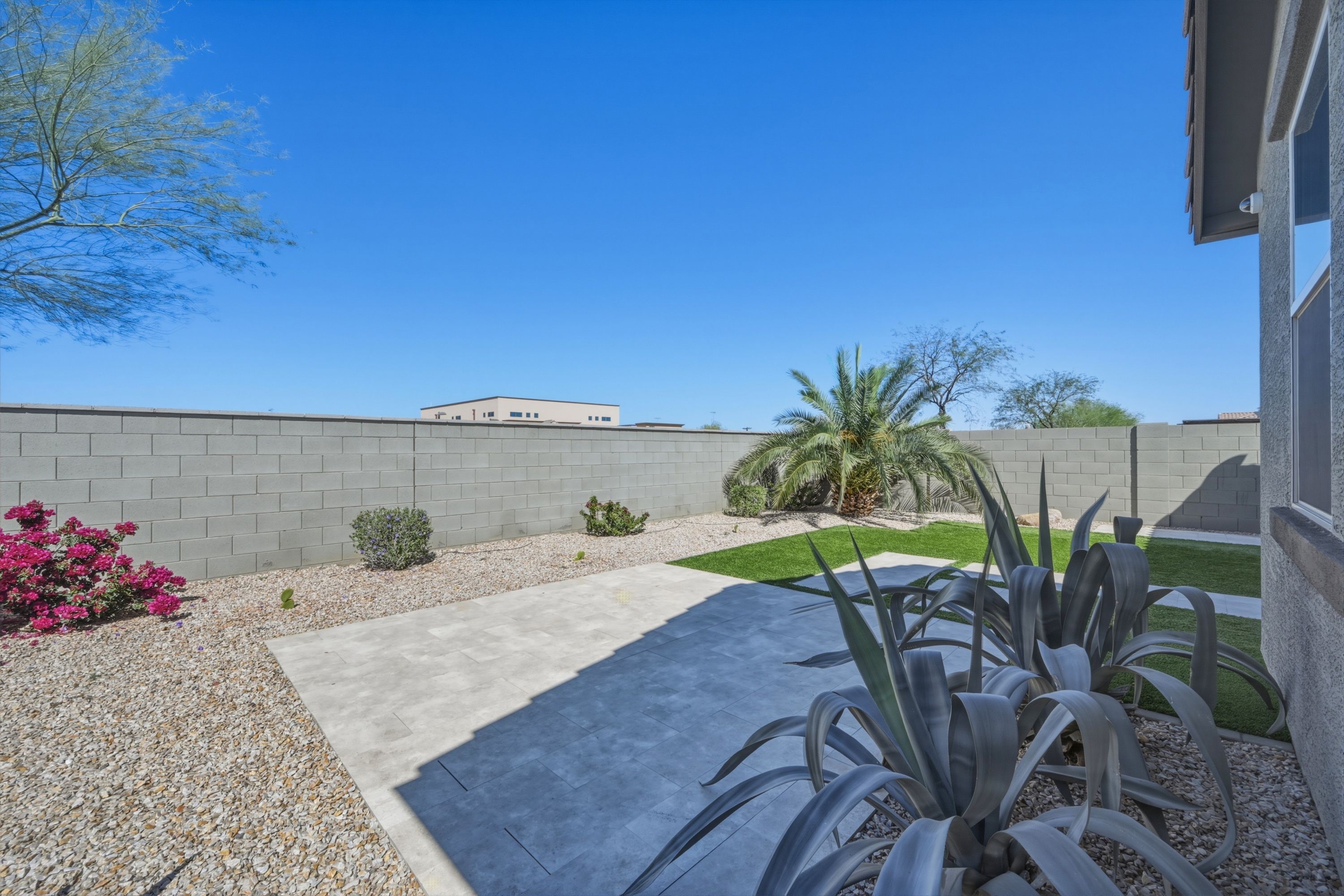 41370 W Somerset Drive  Maricopa, AZ - 物件實景