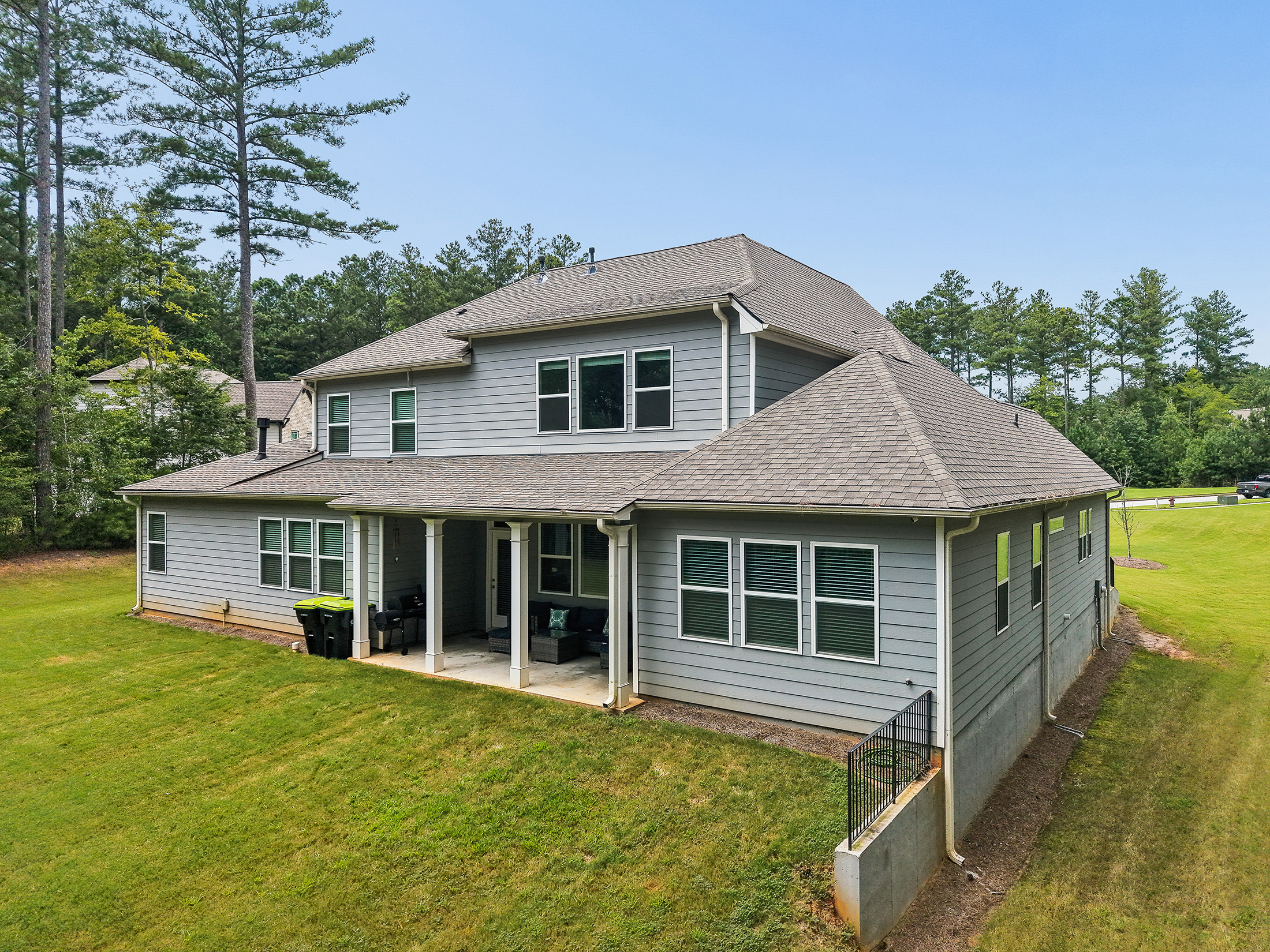  Beautifully Maintained Newer Construction Home on Private Cul-de-sac Lot - 物件實景