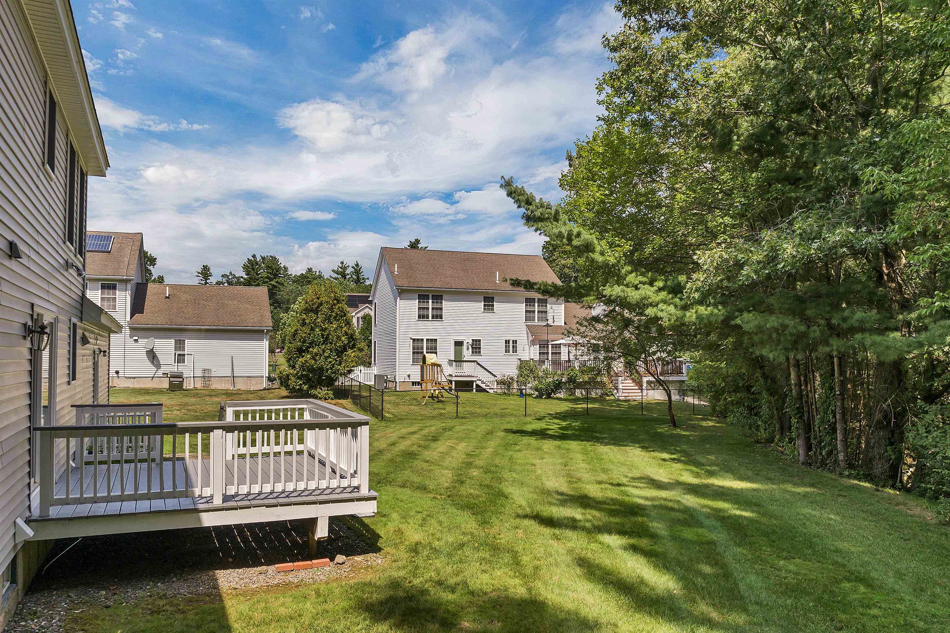Nashua, New Hampshire, 03062, United States, 4 Bedrooms Bedrooms, ,2 BathroomsBathrooms,Residential,For Sale,1918532
