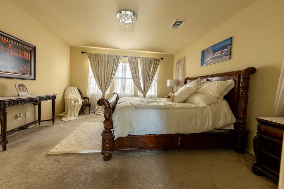 Ontario, California, 91762, United States, 3 Bedrooms Bedrooms, ,3 BathroomsBathrooms,Residential,For Sale,2013085