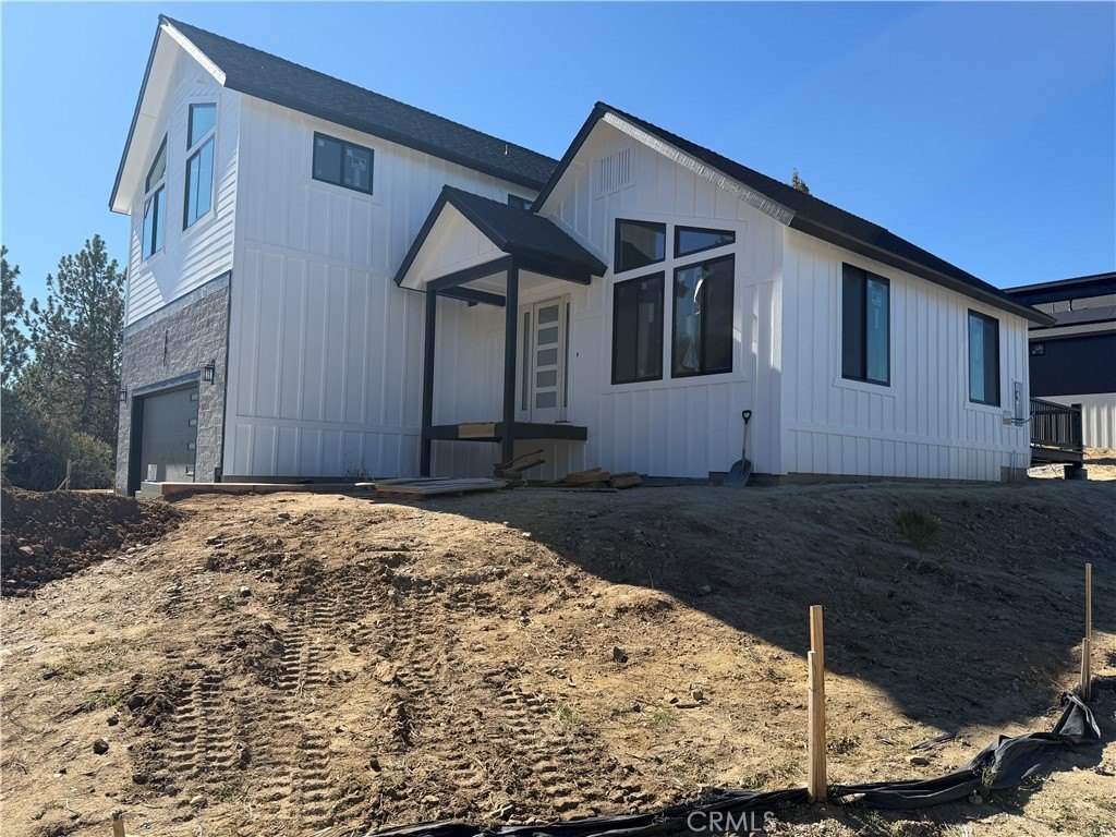 Big Bear City, California, 92314, United States, 4 Bedrooms Bedrooms, ,3 BathroomsBathrooms,Residential,For Sale,1991483