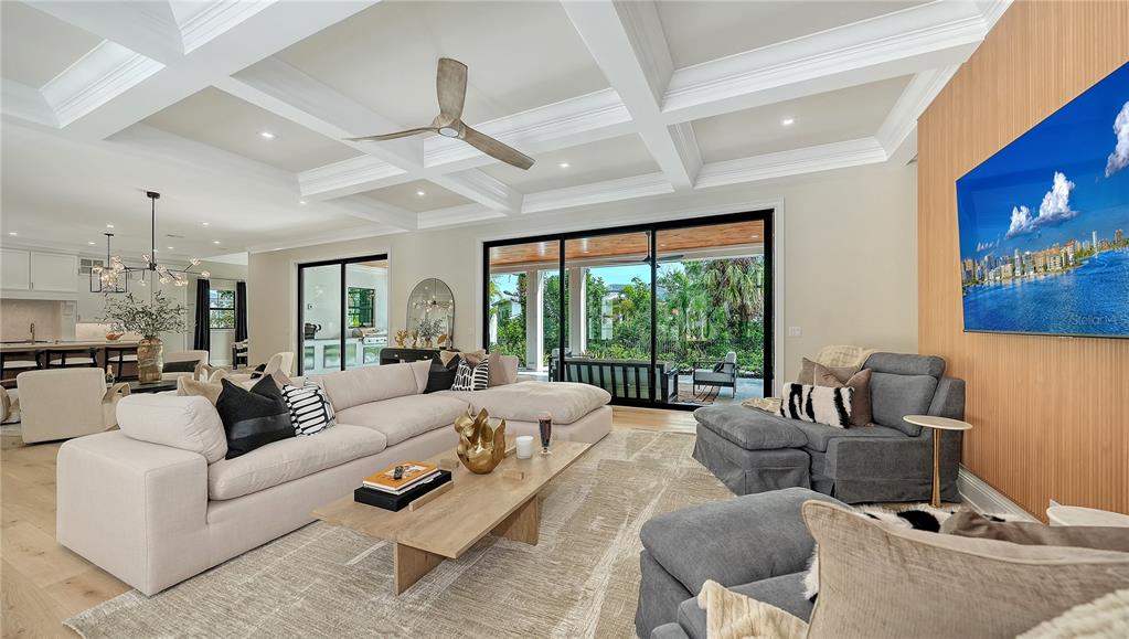 Sarasota, Florida, 34242, United States, 4 Bedrooms Bedrooms, ,6 BathroomsBathrooms,Residential,For Sale,2003081