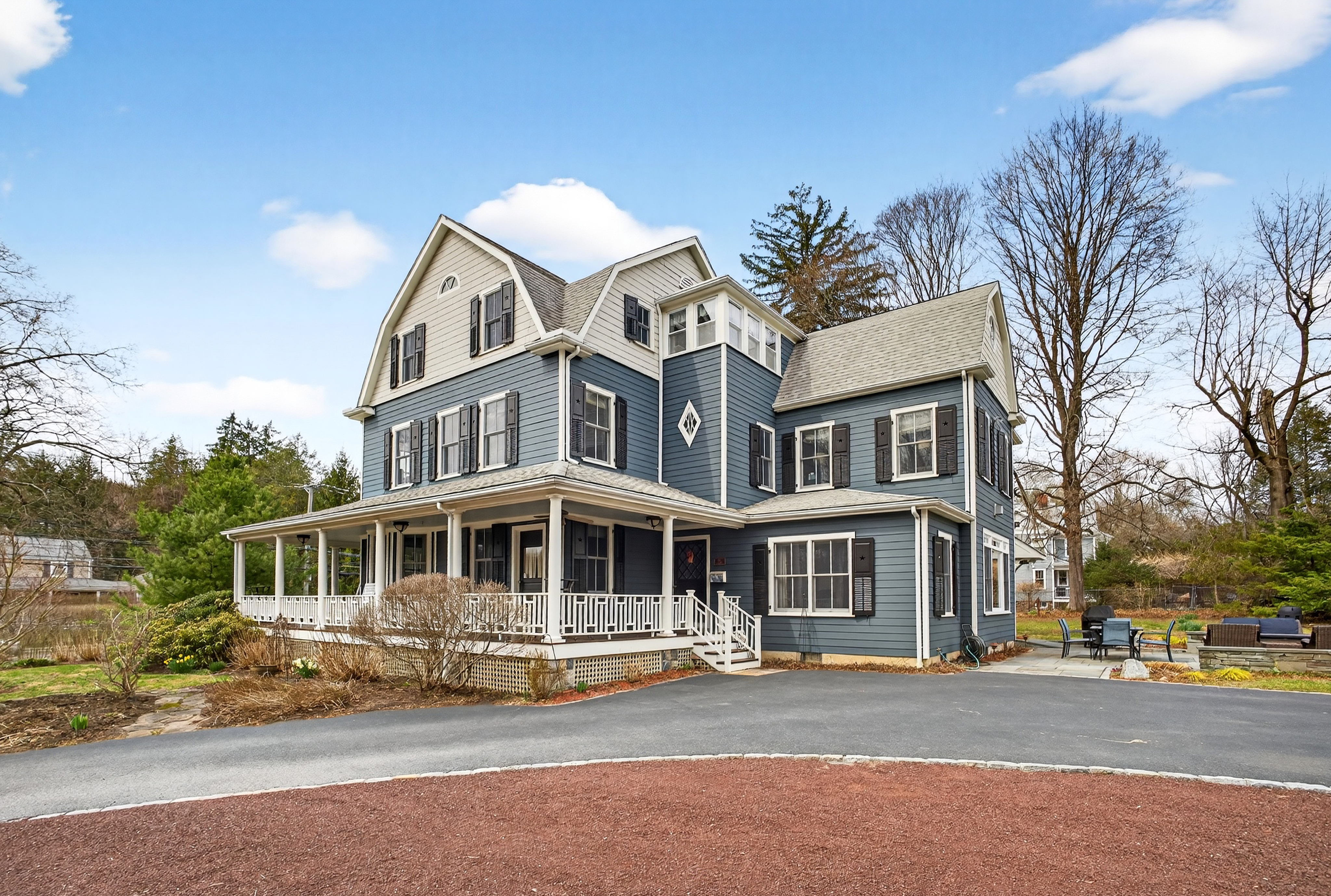  247 Broadway - 物件實景