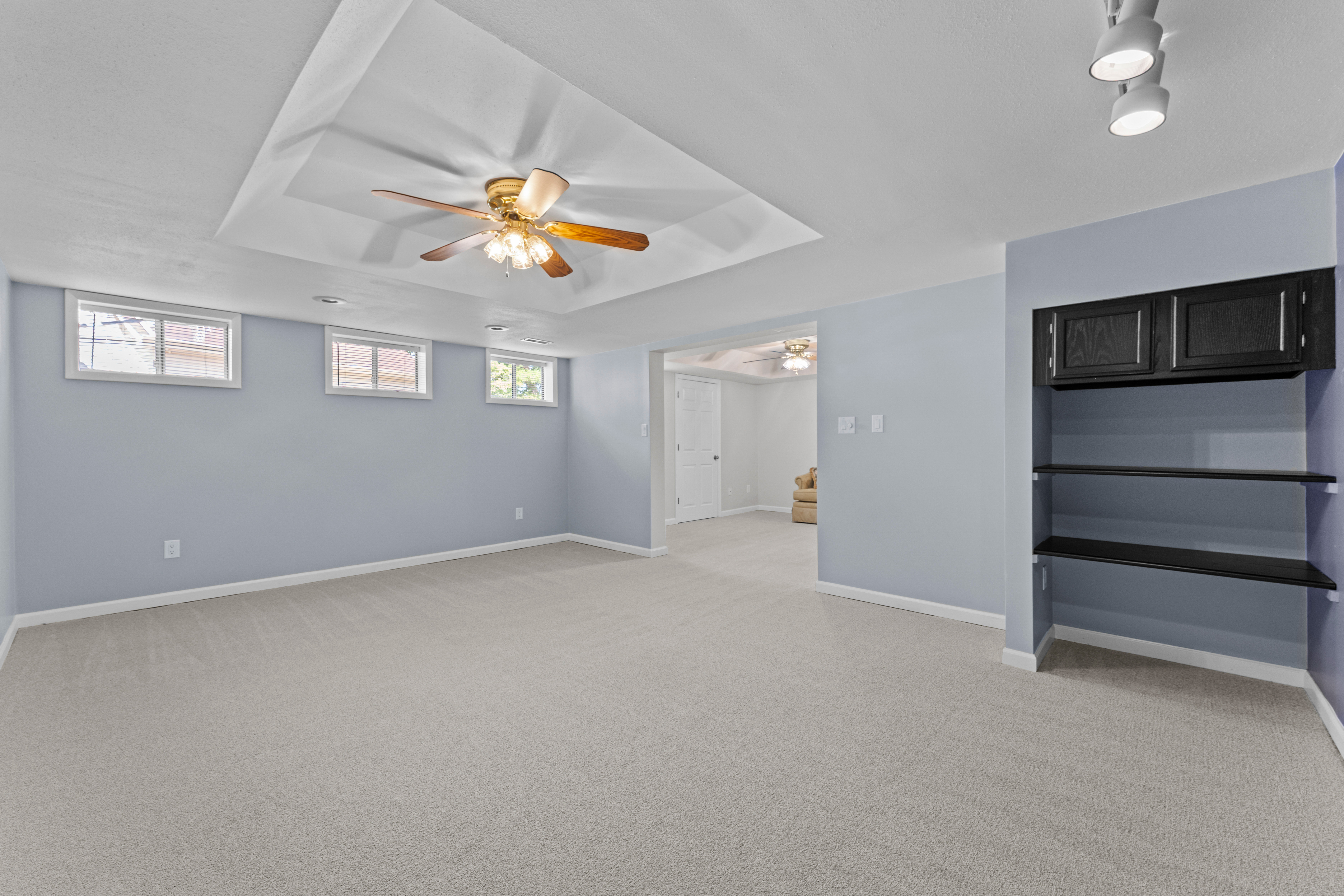 Beautifully maintained 2-story home. - 物件實景