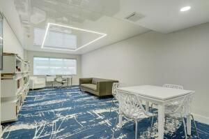 Fort Lauderdale, Florida, 33301, United States, 2 Bedrooms Bedrooms, ,2 BathroomsBathrooms,Residential,For Sale,1979833